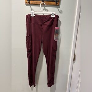 Maroon Leggings with Side Pockets